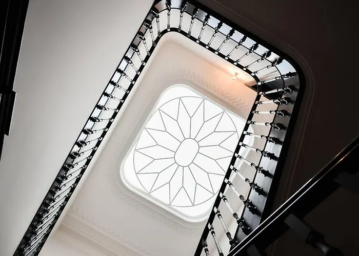 Exclusive - Center * Porto